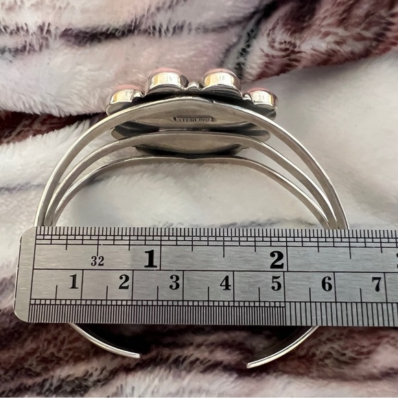❤️ Queen Pink Conch Cluster Heart Sterling Statement Navajo Ethnic Cuff 40.1gm - Picture 5 of 13